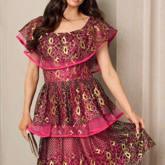 TIERED FUCHSIA MAXI PARTY GOWN DRESS - Picture 3 of 13